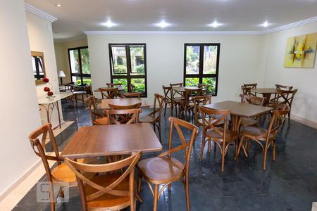 Apartamento para alugar com 76m², 2 quartos e 2 vagasSalão de Festa