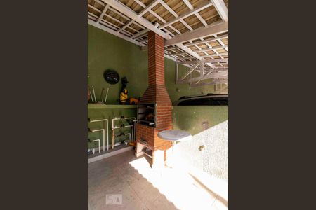 Casa de condomínio para alugar com 66m², 2 quartos e 1 vaga Casa de condomínio para alugar com 66m², 2 quartos e 1 vagaChurrasqueira