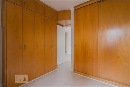 Quarto suíte de apartamento para alugar com 1 quarto, 49m² em Pinheiros, São Paulo