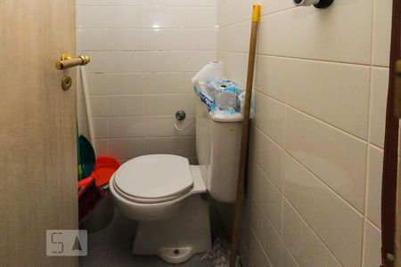 Apartamento para alugar com 136m², 3 quartos e 3 vagasBanheiro de Serviço