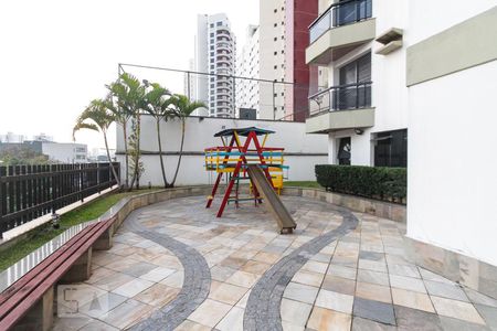 Apartamento para alugar com 136m², 3 quartos e 3 vagasÁrea Comum - Playground