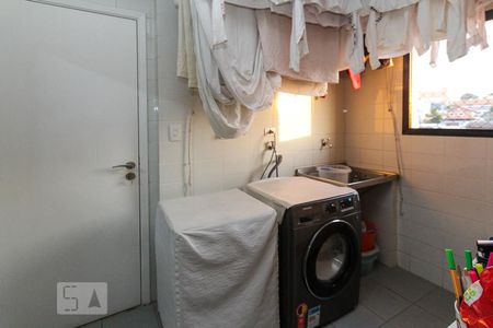 Apartamento para alugar com 136m², 3 quartos e 3 vagasÁrea de Serviço