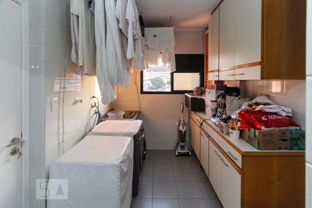 Apartamento para alugar com 136m², 3 quartos e 3 vagasÁrea de Serviço