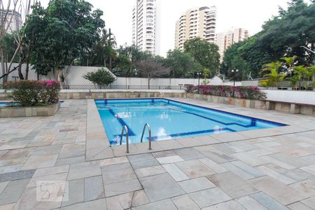 Apartamento para alugar com 136m², 3 quartos e 3 vagasÁrea comum - Piscina