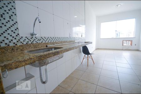 Cozinha de apartamento à venda com 1 quarto, 12m² em Centro, Niterói