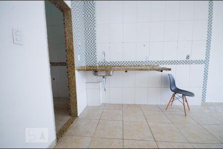 Cozinha de apartamento à venda com 1 quarto, 12m² em Centro, Niterói