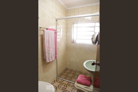 Banheiro da suite de casa à venda com 3 quartos, 180m² em Jardim Santa Maria, São Paulo