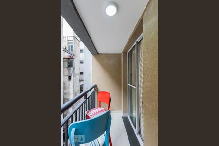 Varanda de kitnet/studio para alugar com 1 quarto, 28m² em Sé, São Paulo