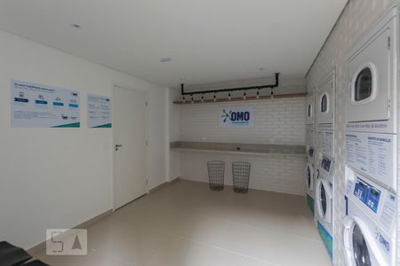 Studio à venda com 28m², 1 quarto e sem vagaÁrea comum - Lavanderia