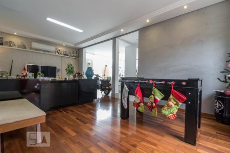 Sala de casa de condomínio à venda com 4 quartos, 280m² em Granja Julieta, São Paulo