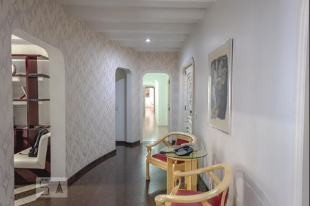 Apartamento à venda com 340m², 4 quartos e 6 vagas Apartamento à venda com 340m², 4 quartos e 6 vagasHall