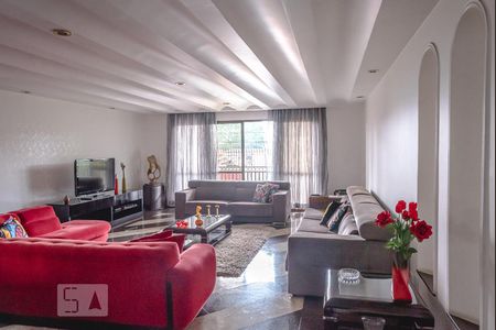 Apartamento à venda com 340m², 4 quartos e 6 vagas Apartamento à venda com 340m², 4 quartos e 6 vagasSala
