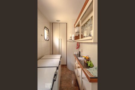 Apartamento à venda com 340m², 4 quartos e 6 vagas Apartamento à venda com 340m², 4 quartos e 6 vagasÁrea comum - Salão de festas