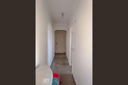 Apartamento à venda com 340m², 4 quartos e 6 vagas Apartamento à venda com 340m², 4 quartos e 6 vagasÁrea de Serviço