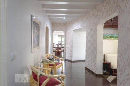 Apartamento à venda com 340m², 4 quartos e 6 vagas Apartamento à venda com 340m², 4 quartos e 6 vagasHall