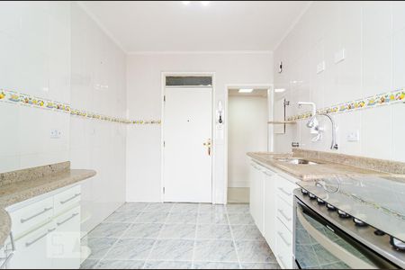 Apartamento à venda com 118m², 3 quartos e 1 vaga Apartamento à venda com 118m², 3 quartos e 1 vagaCozinha