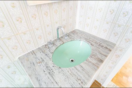 Apartamento à venda com 118m², 3 quartos e 1 vaga Apartamento à venda com 118m², 3 quartos e 1 vagaBanheiro da Suíte