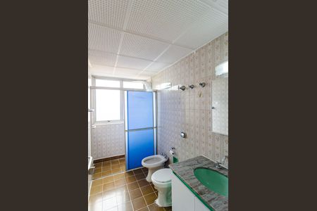 Apartamento à venda com 118m², 3 quartos e 1 vaga Apartamento à venda com 118m², 3 quartos e 1 vagaBanheiro da Suíte