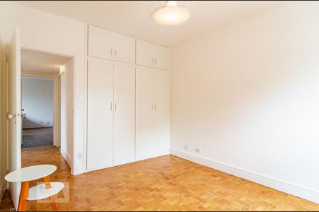 Apartamento à venda com 118m², 3 quartos e 1 vaga Apartamento à venda com 118m², 3 quartos e 1 vagaSuíte