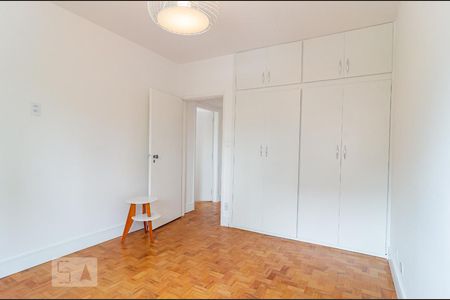 Apartamento à venda com 118m², 3 quartos e 1 vaga Apartamento à venda com 118m², 3 quartos e 1 vagaSuíte