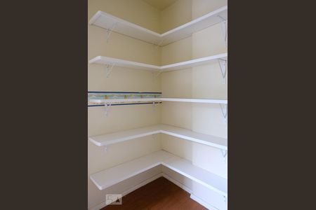 Apartamento para alugar com 110m², 3 quartos e 2 vagasQuarto de Serviço