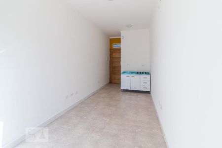 Sala/Cozinha/Dormitório de kitnet/studio para alugar com 1 quarto, 17m² em Jardim Sao Roberto, São Paulo