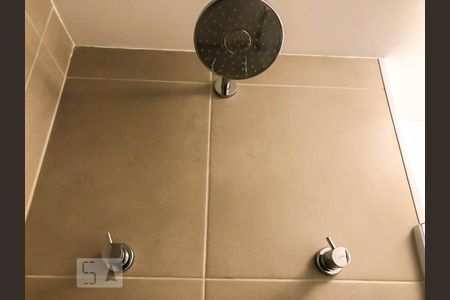 Apartamento à venda com 55m², 1 quarto e 2 vagasBanheiro