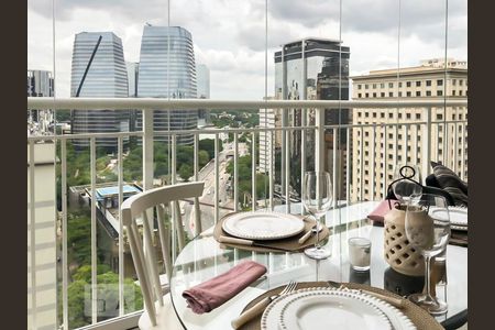 Apartamento à venda com 55m², 1 quarto e 2 vagasVaranda