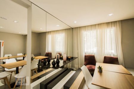 Apartamento à venda com 25m², 1 quarto e sem vagaÁrea comum - Salão de festas