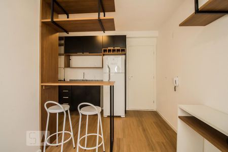 Sala/Cozinha de apartamento à venda com 1 quarto, 25m² em Bela Vista, São Paulo