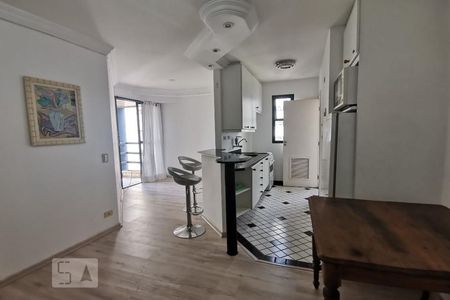 Sala de apartamento para alugar com 1 quarto, 43m² em Vila Suzana, São Paulo