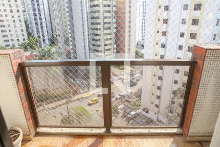 Apartamento para alugar com 145m², 2 quartos e 2 vagasSuíte 2 varanda