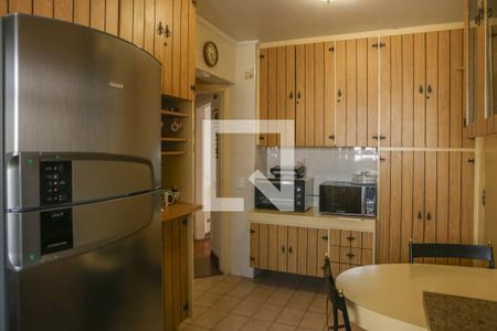 Apartamento para alugar com 145m², 2 quartos e 2 vagasCozinha