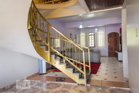 Sala de casa para alugar com 3 quartos, 315m² em Vila Vitória, Santo André