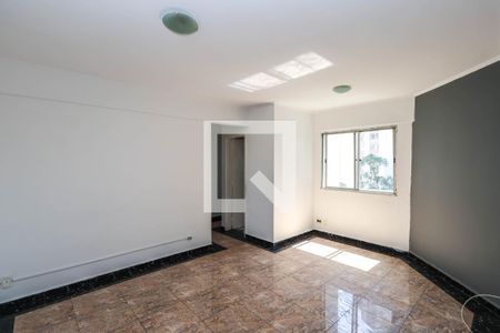 Sala de apartamento para alugar com 3 quartos, 80m² em Jardim Maria Estela, São Paulo