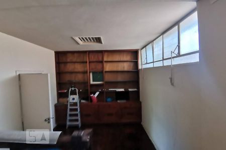 Escritório de casa para alugar com 3 quartos, 850m² em Paraisópolis, São Paulo