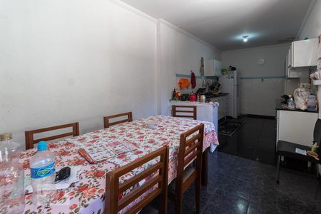 Casa à venda com 80m², 3 quartos e 1 vagaCozinha