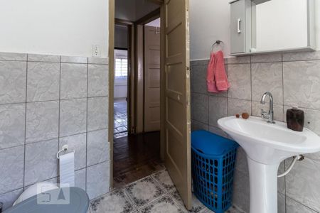 Casa à venda com 80m², 3 quartos e 1 vagaBanheiro