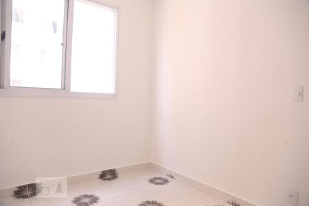 Dormitório 1 de apartamento à venda com 2 quartos, 41m² em Itaquera, São Paulo