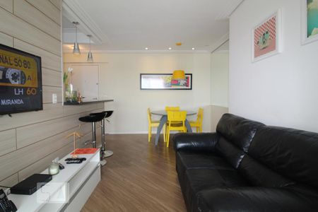 Apartamento para alugar com 68m², 2 quartos e 1 vagaSala