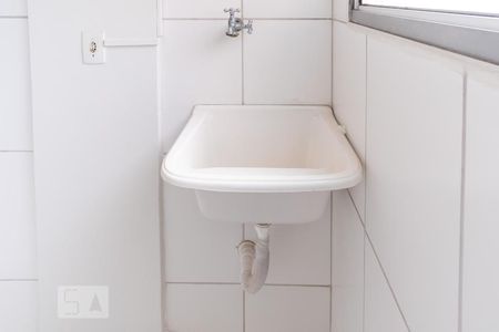 Apartamento para alugar com 64m², 2 quartos e 1 vagaÁrea de Serviço