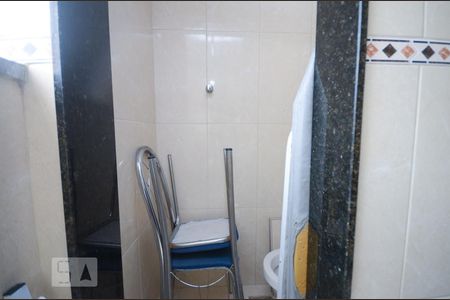 Apartamento à venda com 60m², 2 quartos e 1 vagaBanheiro de Serviço
