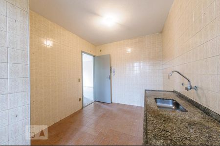Apartamento à venda com 72m², 2 quartos e 1 vagaCozinha