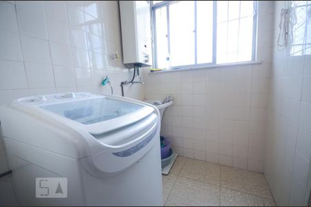 Apartamento à venda com 100m², 2 quartos e 1 vagaÁrea de Serviço