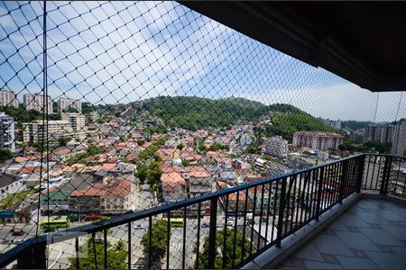 Vista de apartamento à venda com 2 quartos, 100m² em Icaraí, Niterói