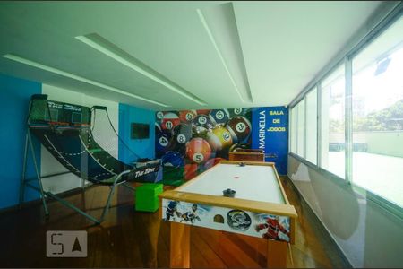 Apartamento à venda com 100m², 2 quartos e 1 vagaSalão de jogos