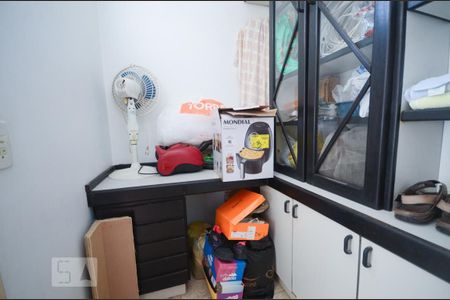 Apartamento à venda com 100m², 2 quartos e 1 vagaQuarto de Serviço