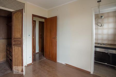 Suíte de apartamento para alugar com 3 quartos, 90m² em Jardim Sonia, São Paulo