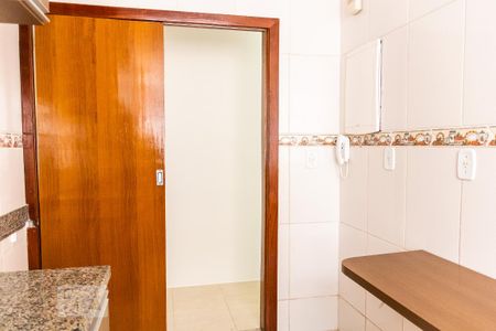 Apartamento para alugar com 127m², 2 quartos e 2 vagas Apartamento para alugar com 127m², 2 quartos e 2 vagasCozinha