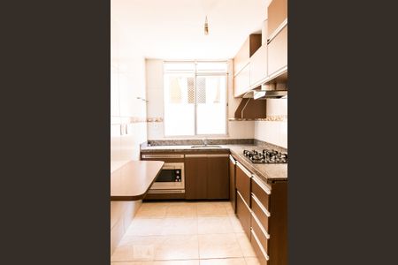 Apartamento para alugar com 127m², 2 quartos e 2 vagas Apartamento para alugar com 127m², 2 quartos e 2 vagasCozinha